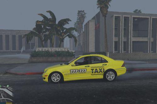 Taxi Mercedes-Benz C32 